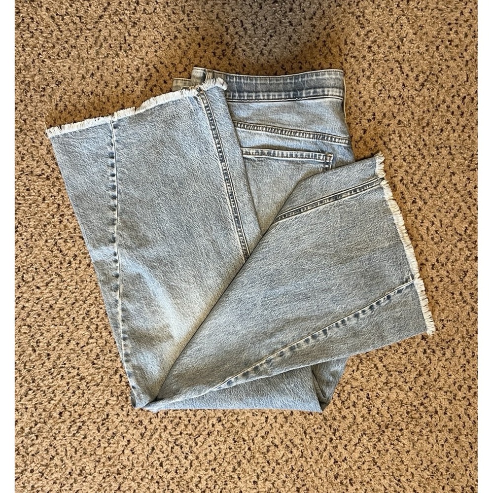 Terra & Sky Women's Size 20W Flare Leg Light Blue Denim Jeans Button & Zip Waist - Picture 6 of 15